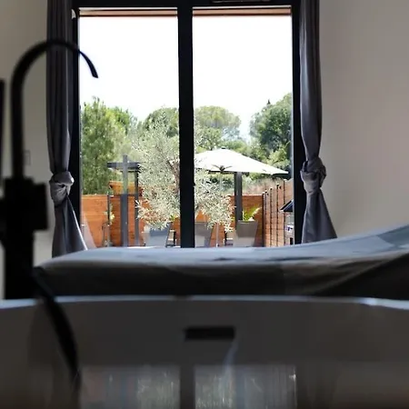 Maudroume Вилла